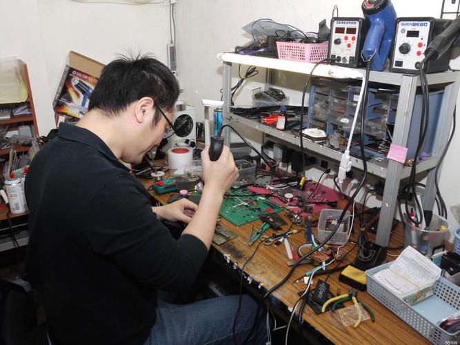 专业上门维修与系统服务 电脑、打印机及网络监控一站式解决方案